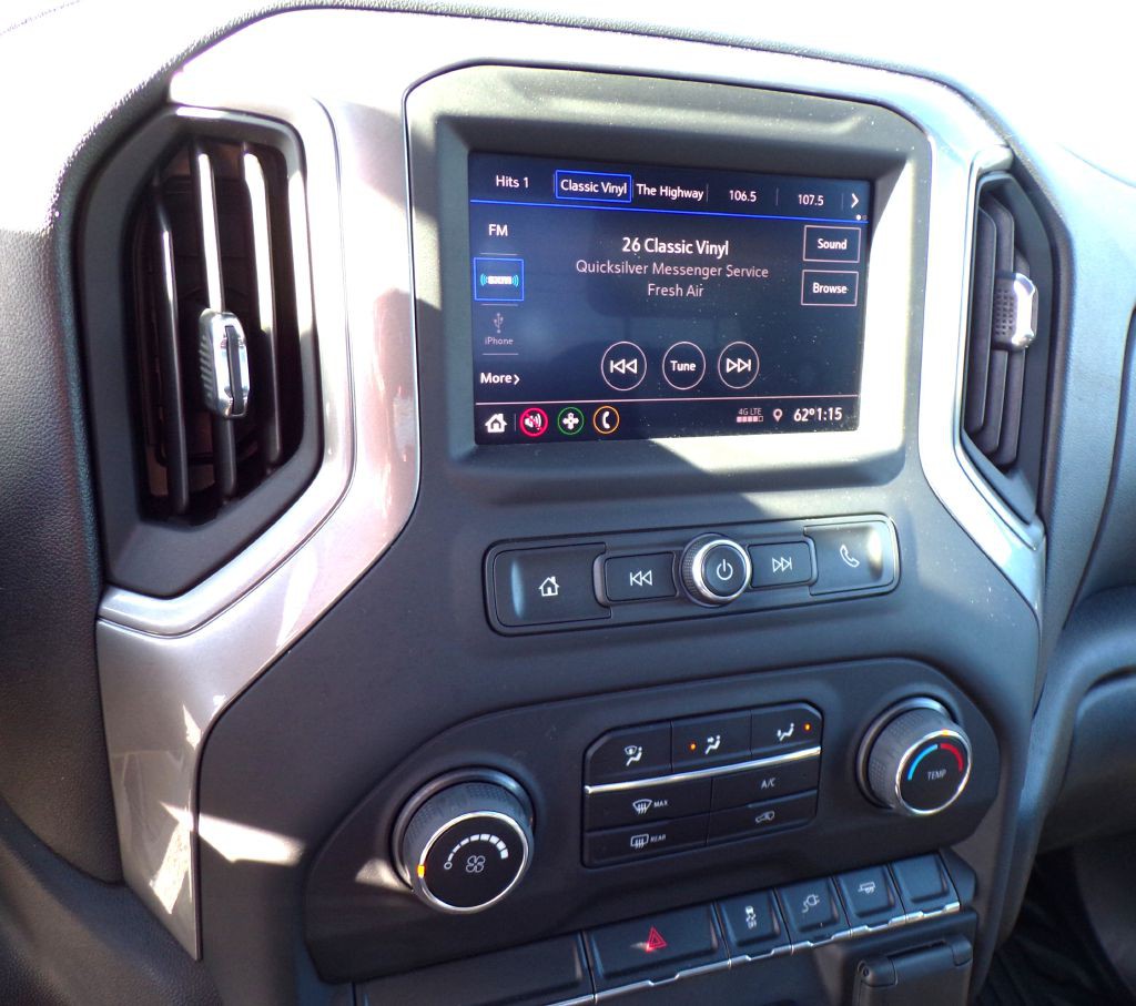 2023 Chevrolet Silverado 1500 Image 9