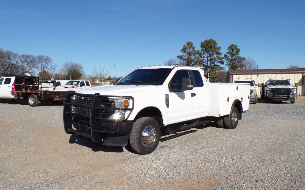 2020 Ford F-350 Image 2
