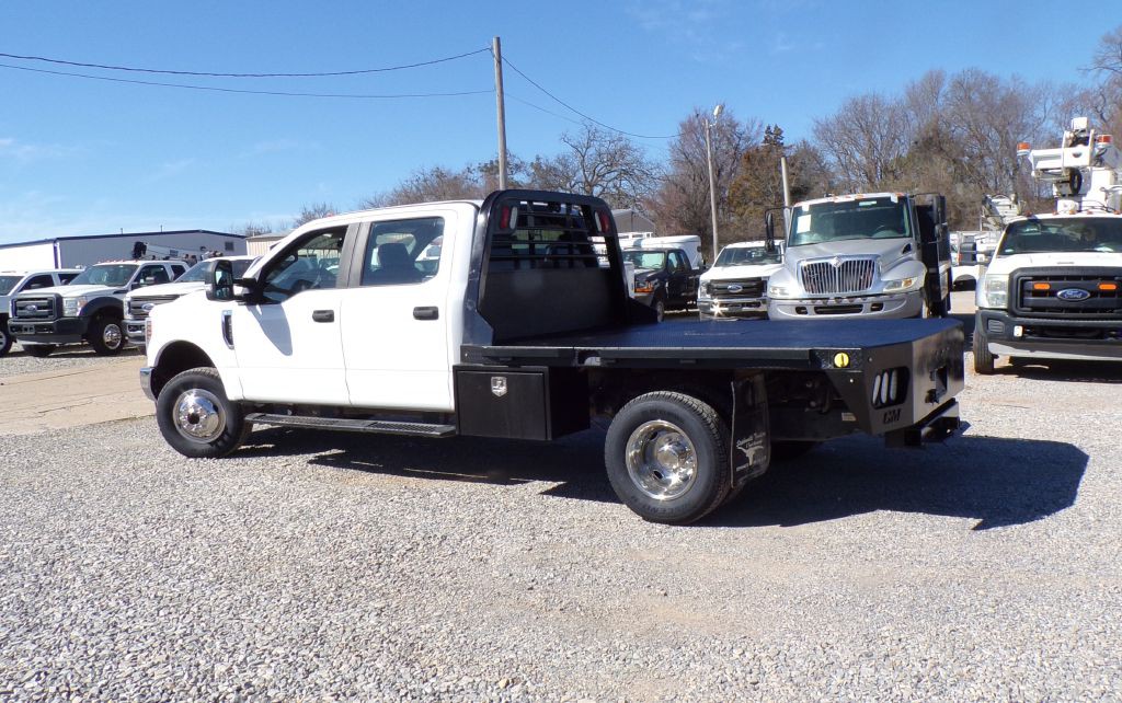 2019 Ford F-350 Image 2