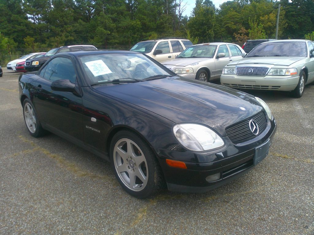 2000 Mercedes-Benz SLK-Class Image 3