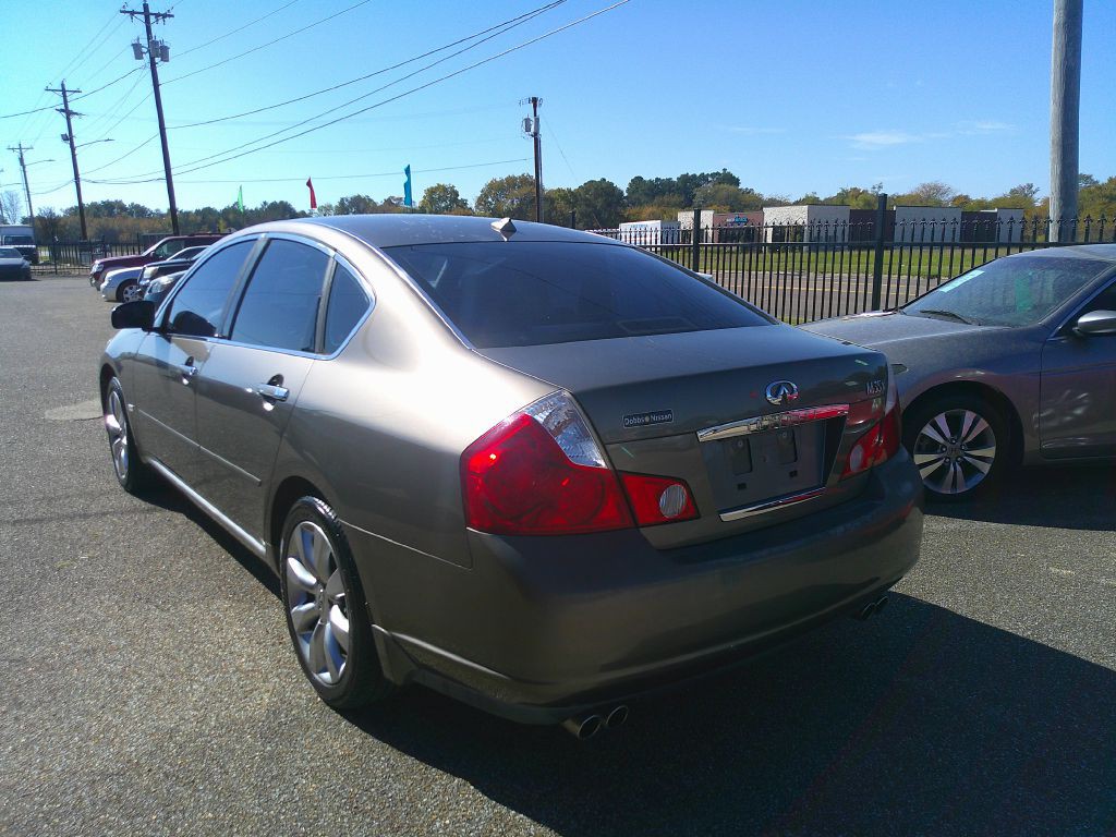 2006 INFINITI M35 Image 8