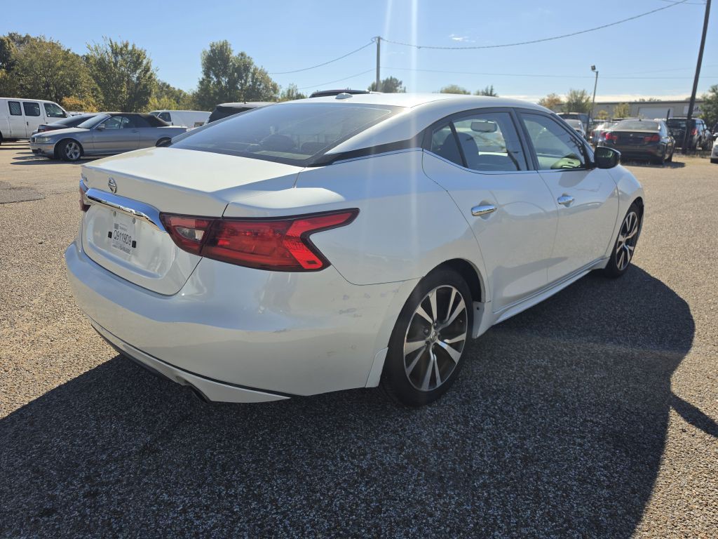 2016 Nissan Maxima Image 6