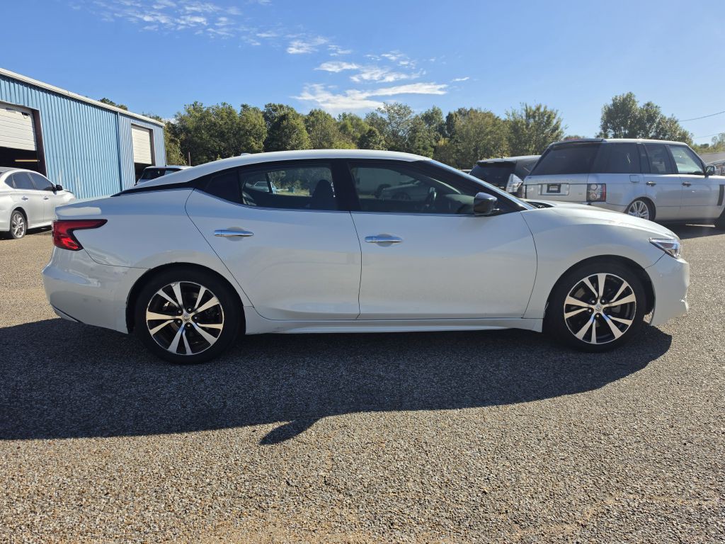 2016 Nissan Maxima Image 7