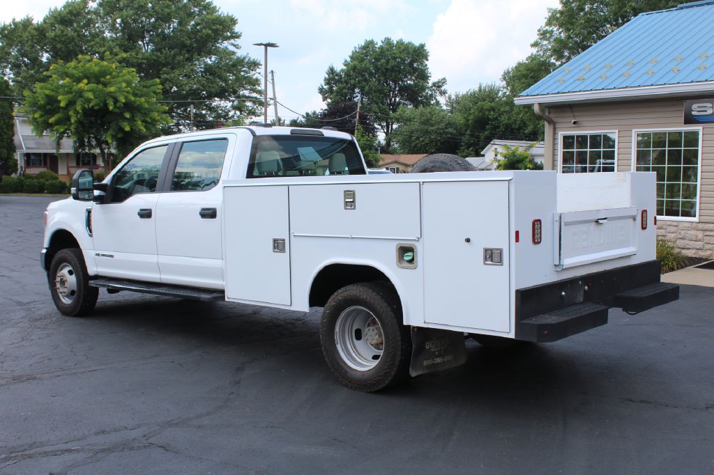 2022 Ford F-350 Image 3