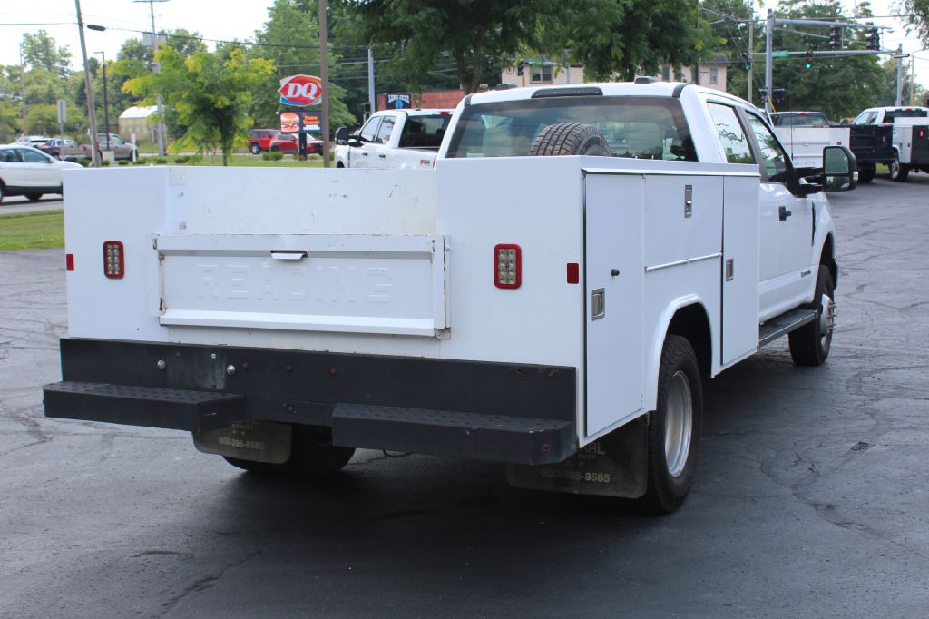 2022 Ford F-350 Image 6