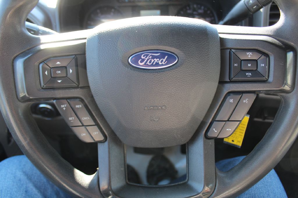 2022 Ford F-350 Image 15