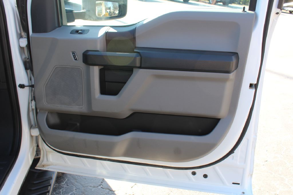 2022 Ford F-350 Image 22