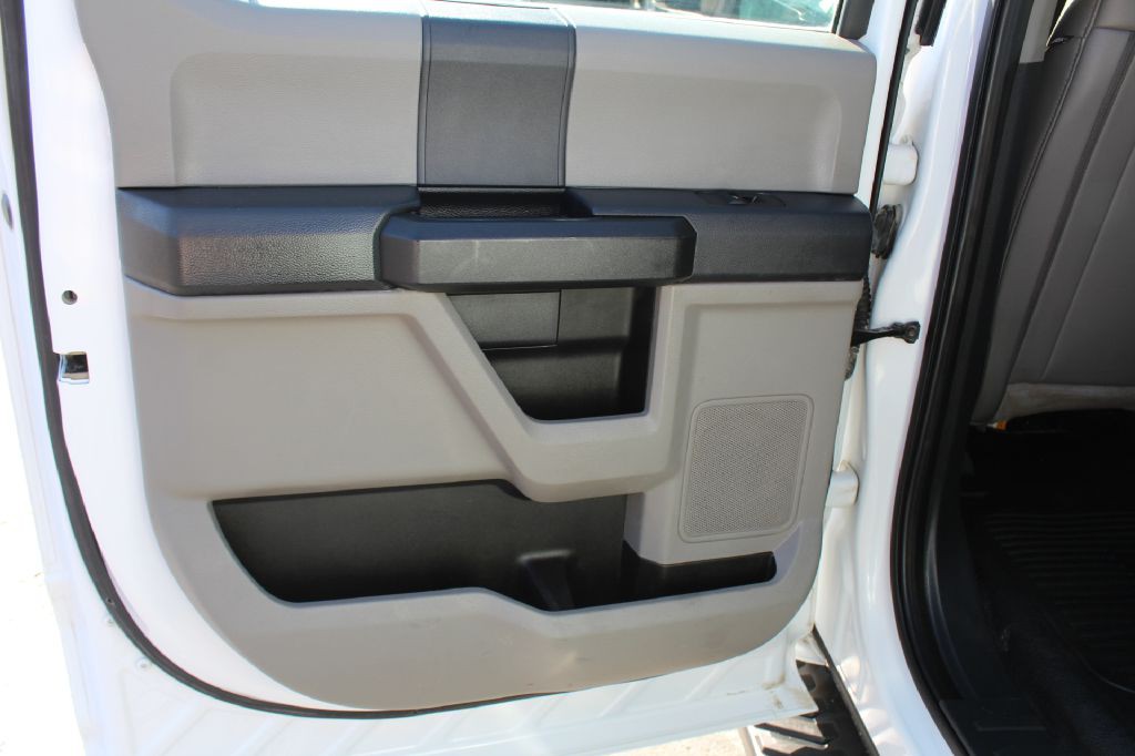 2022 Ford F-350 Image 26