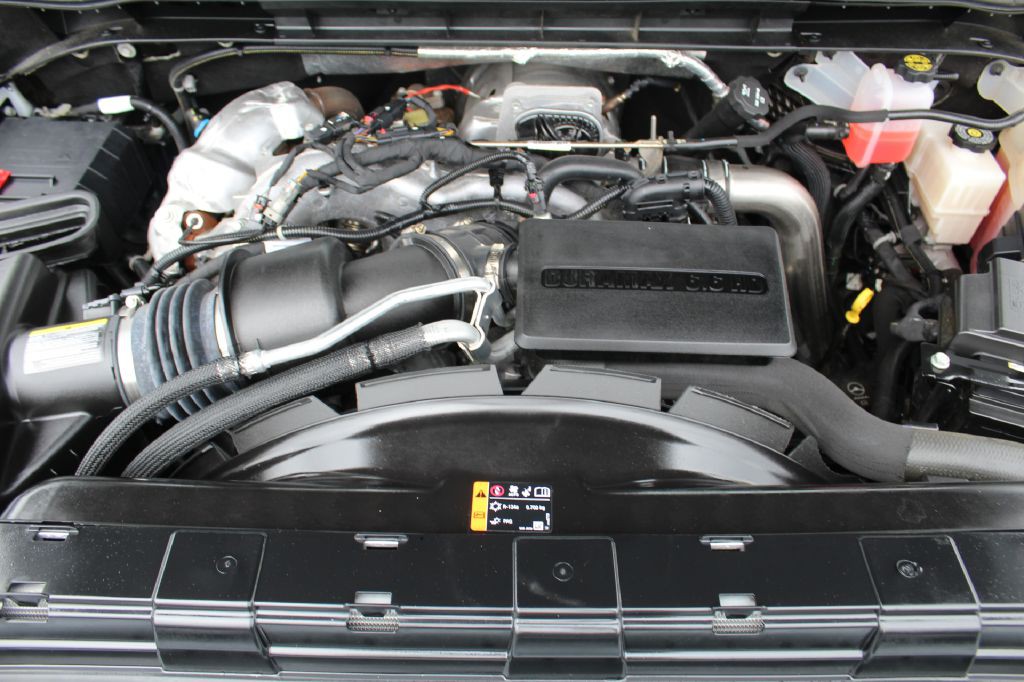 2024 Chevrolet 3500 High Ctry Image 40