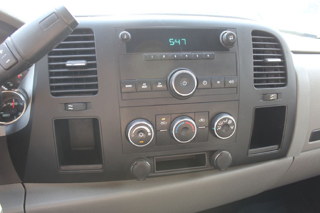 2010 Chevrolet Silverado 1500 Image 16