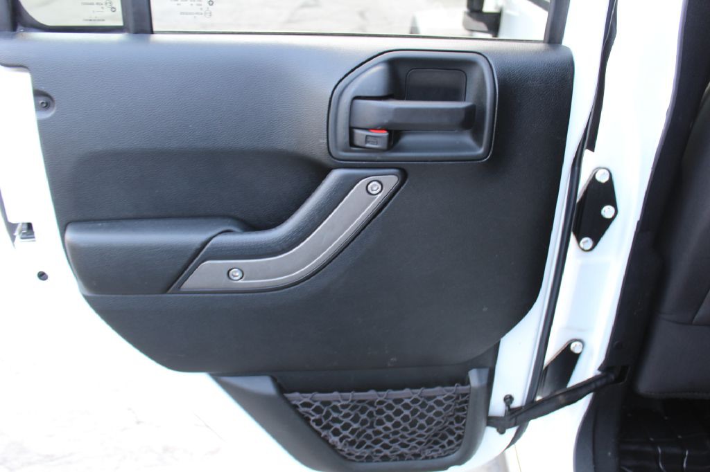 2018 Jeep Wrangler Image 30