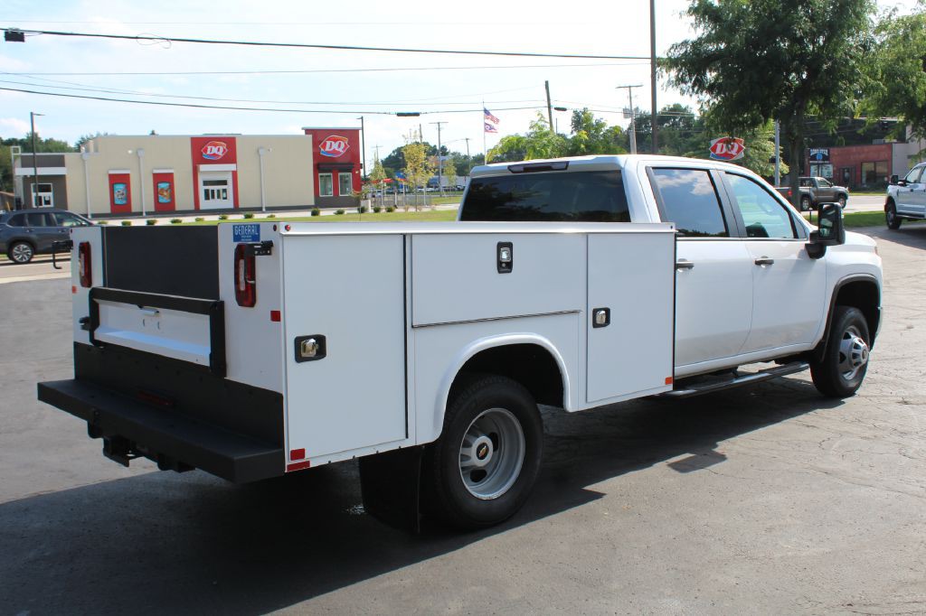 2023 Chevrolet 3500 Wt Drw Sb Image 7