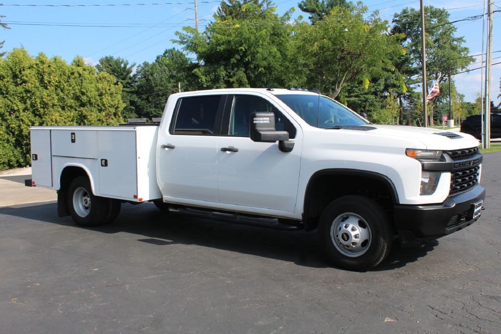 2023 Chevrolet 3500 Wt Drw Sb Image 9