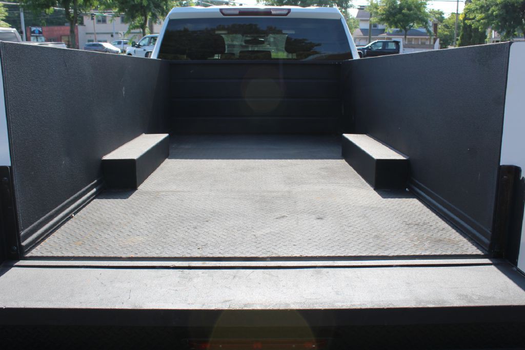 2023 Chevrolet 3500 Wt Drw Sb Image 30