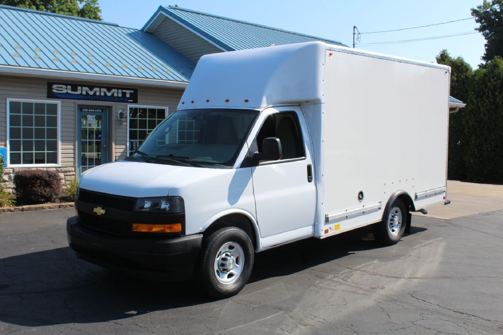 2021 Chevrolet Express Image 1