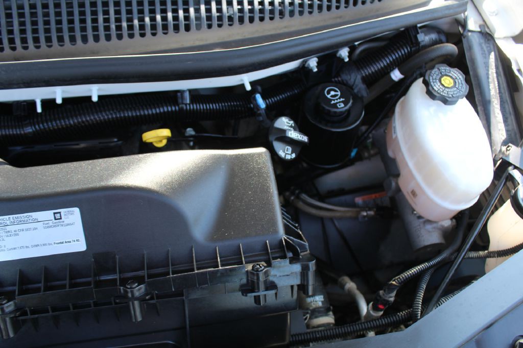 2021 Chevrolet Express Image 25