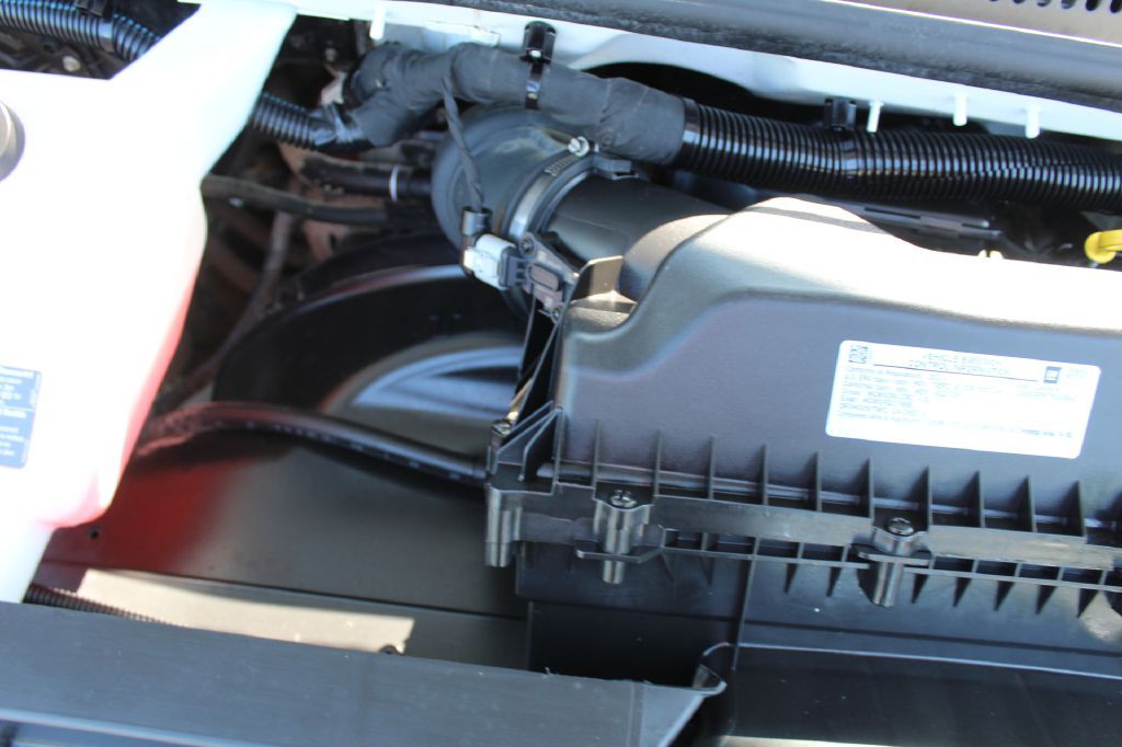 2021 Chevrolet Express Image 26