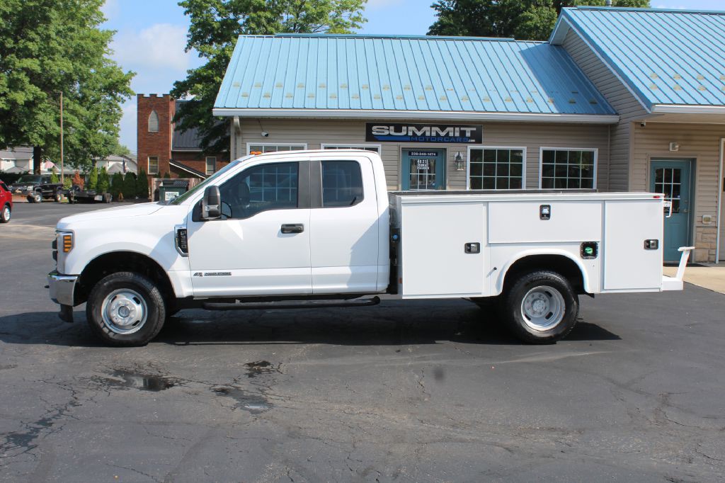 2017 Ford F-350 Image 2