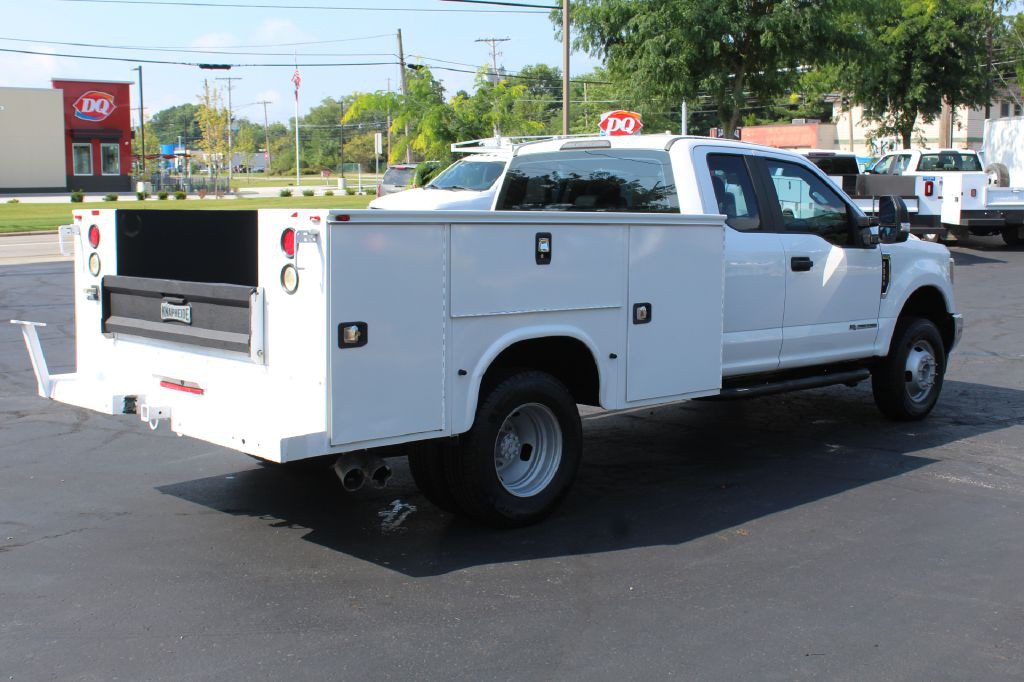 2017 Ford F-350 Image 7