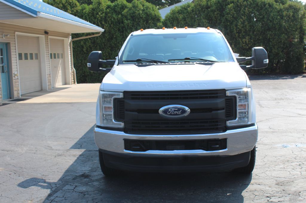 2017 Ford F-350 Image 11
