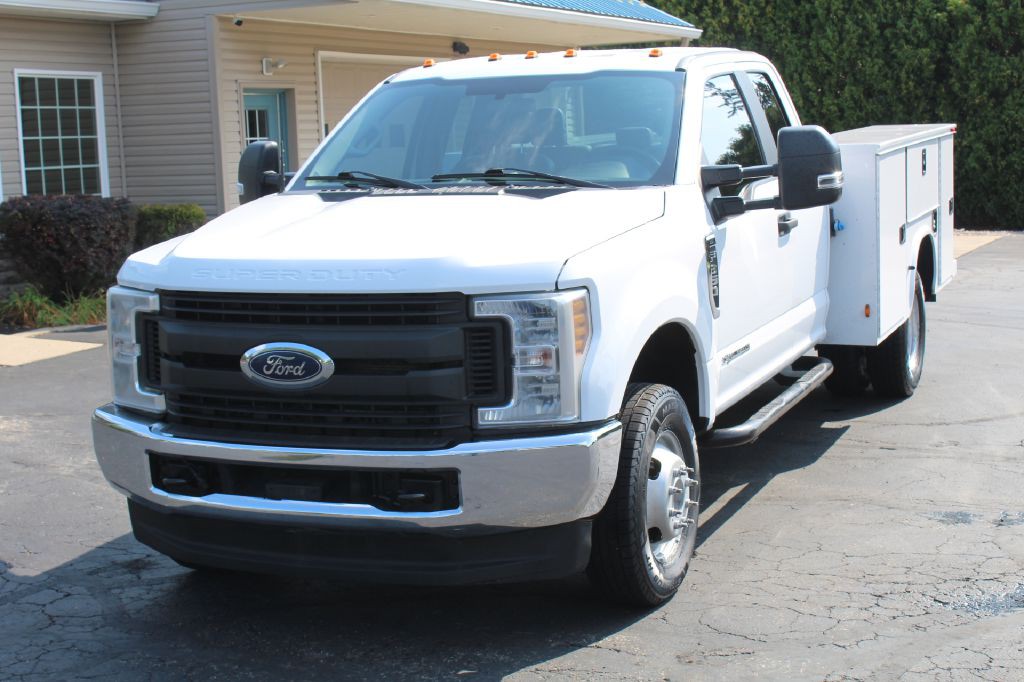 2017 Ford F-350 Image 12