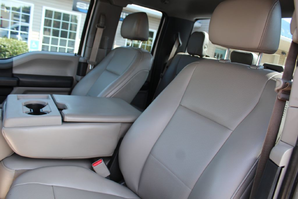 2017 Ford F-350 Image 19