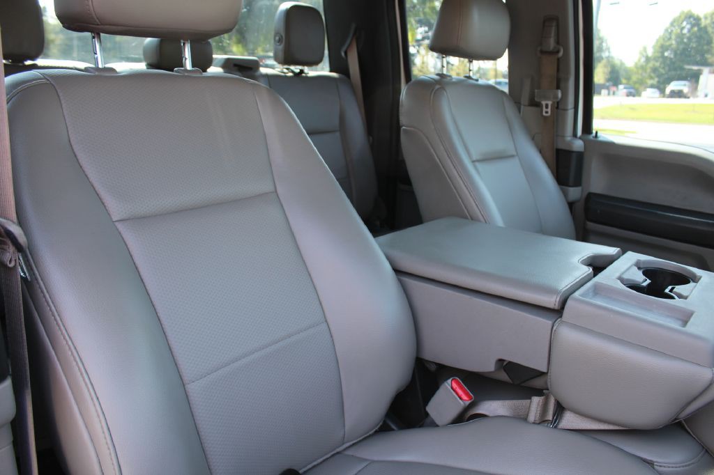 2017 Ford F-350 Image 23