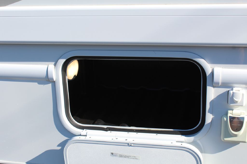 2022 Ford Econoline Image 73