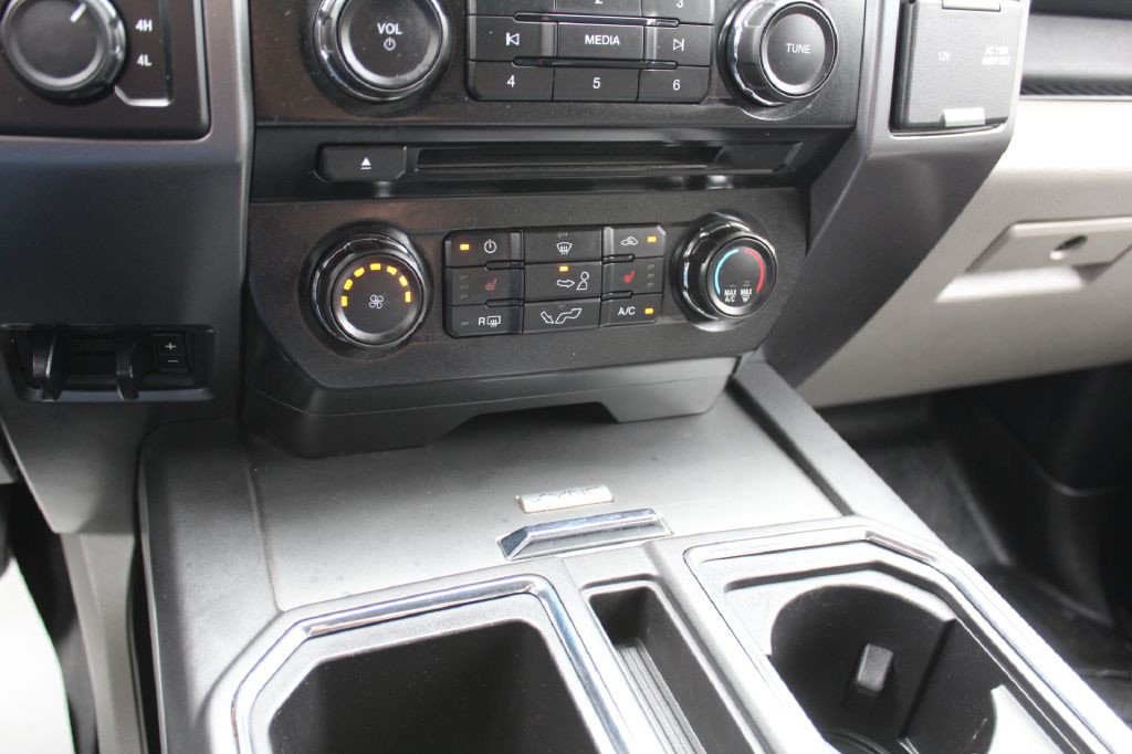 2017 Ford F-150 Image 17