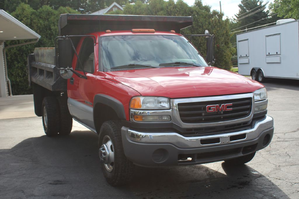 2005 GMC Sierra Image 10