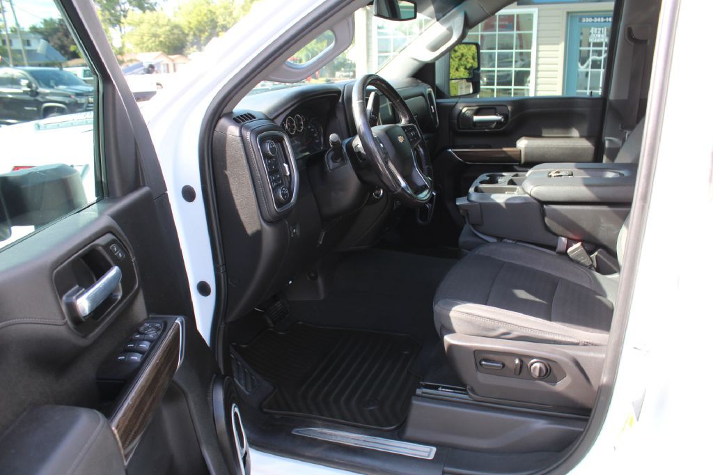 2021 Chevrolet Silverado 1500 Image 16