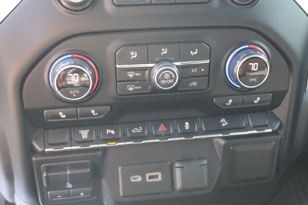 2021 Chevrolet Silverado 1500 Image 21