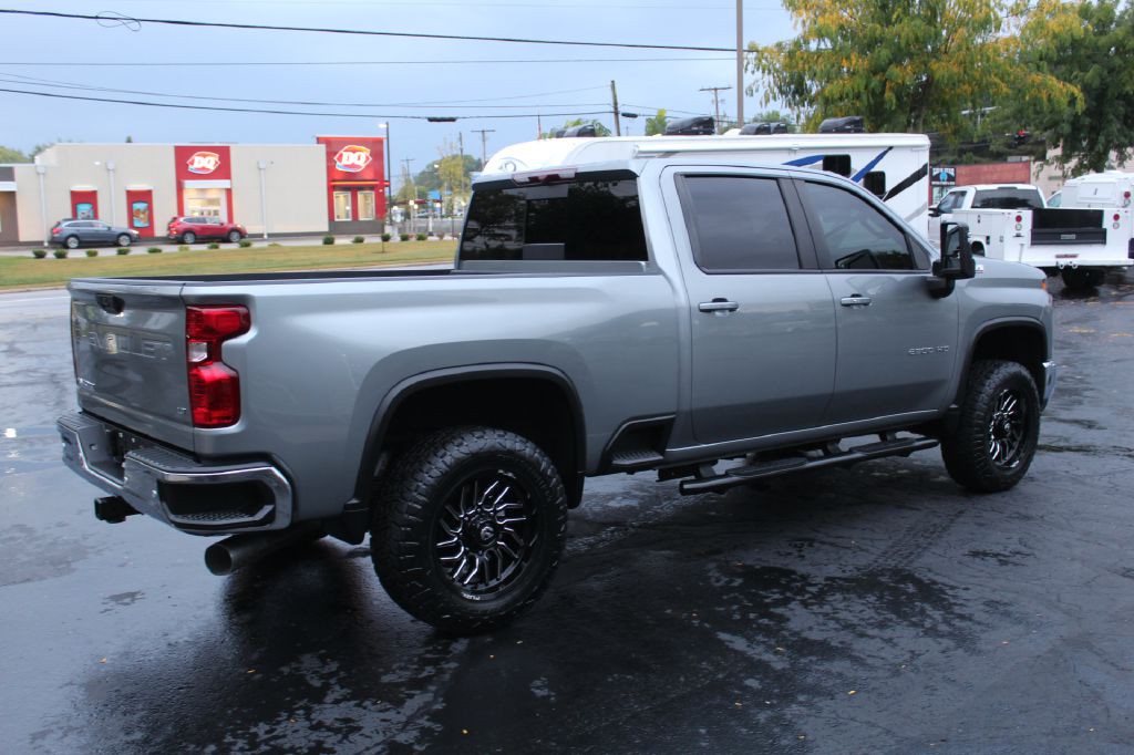 2024 Chevrolet Silverado 2500 Image 7
