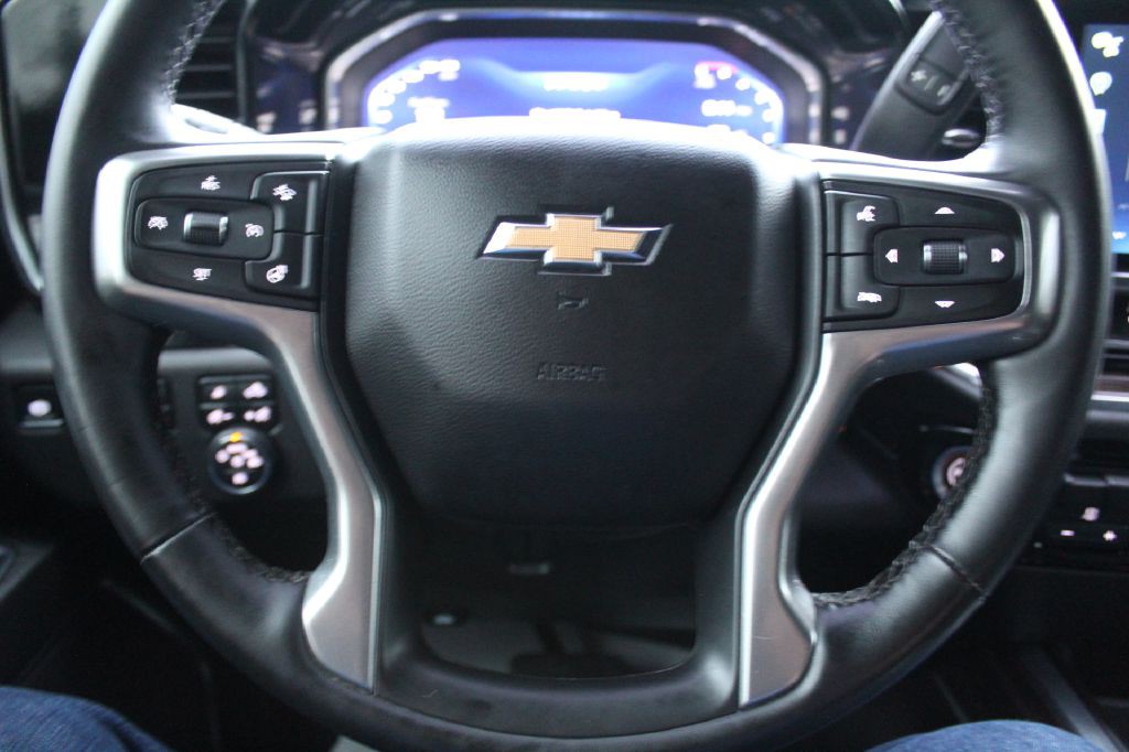 2024 Chevrolet Silverado 2500 Image 15