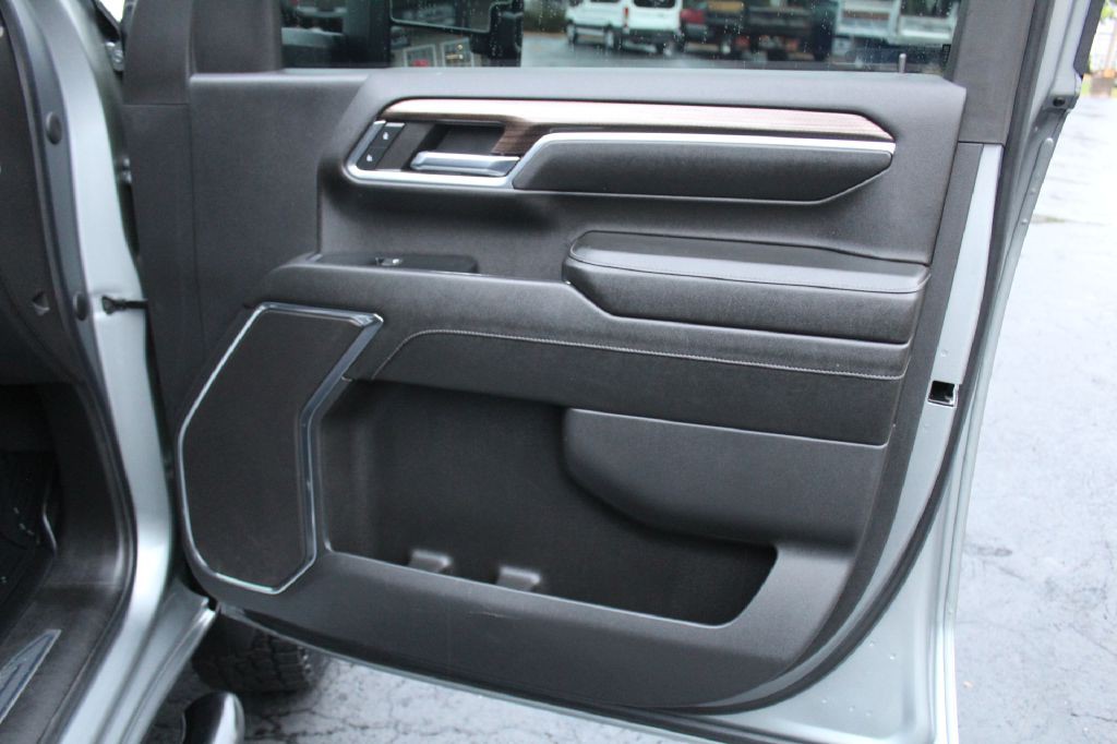 2024 Chevrolet Silverado 2500 Image 25