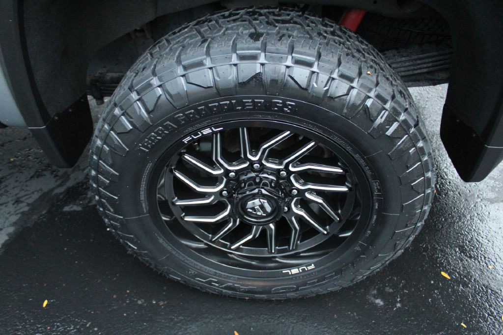 2024 Chevrolet Silverado 2500 Image 32
