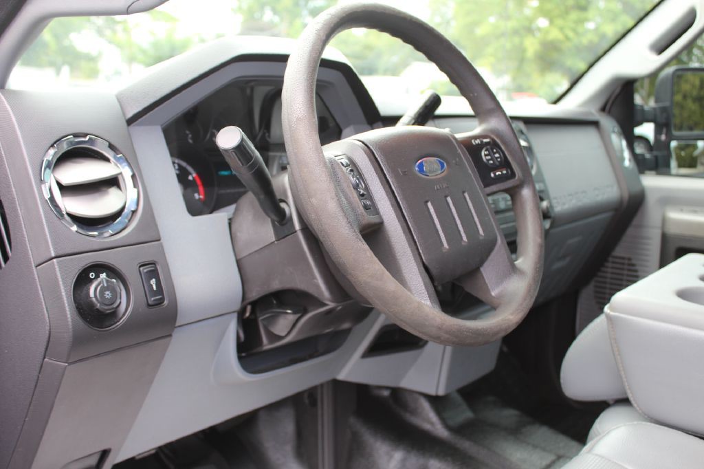 2014 Ford F-350 Image 13