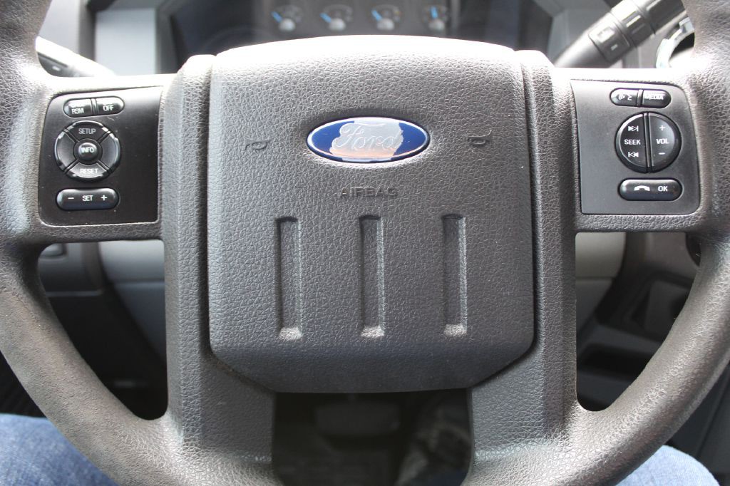 2014 Ford F-350 Image 15