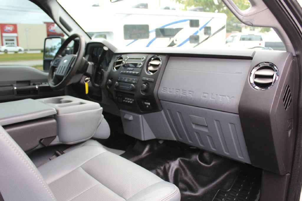 2014 Ford F-350 Image 21