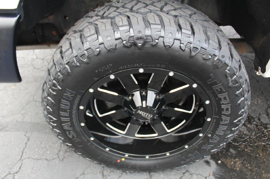 2014 Ford F-350 Image 30