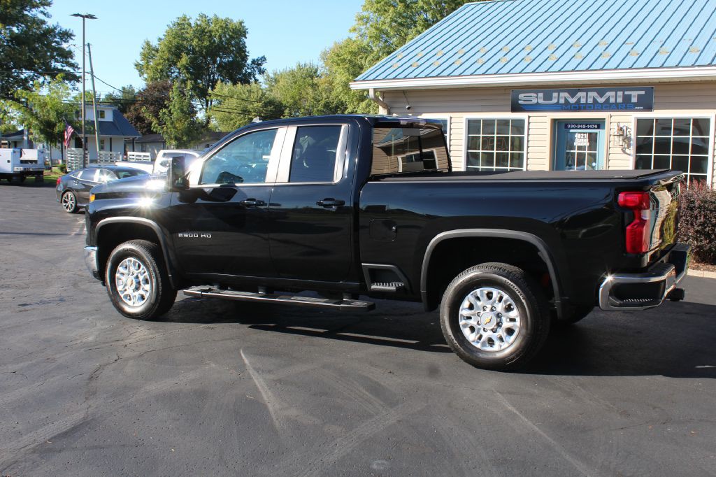 2024 Chevrolet Silverado 2500 Image 3