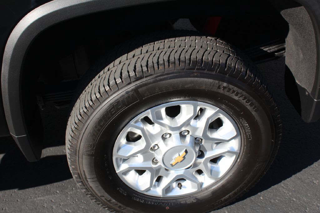 2024 Chevrolet Silverado 2500 Image 23