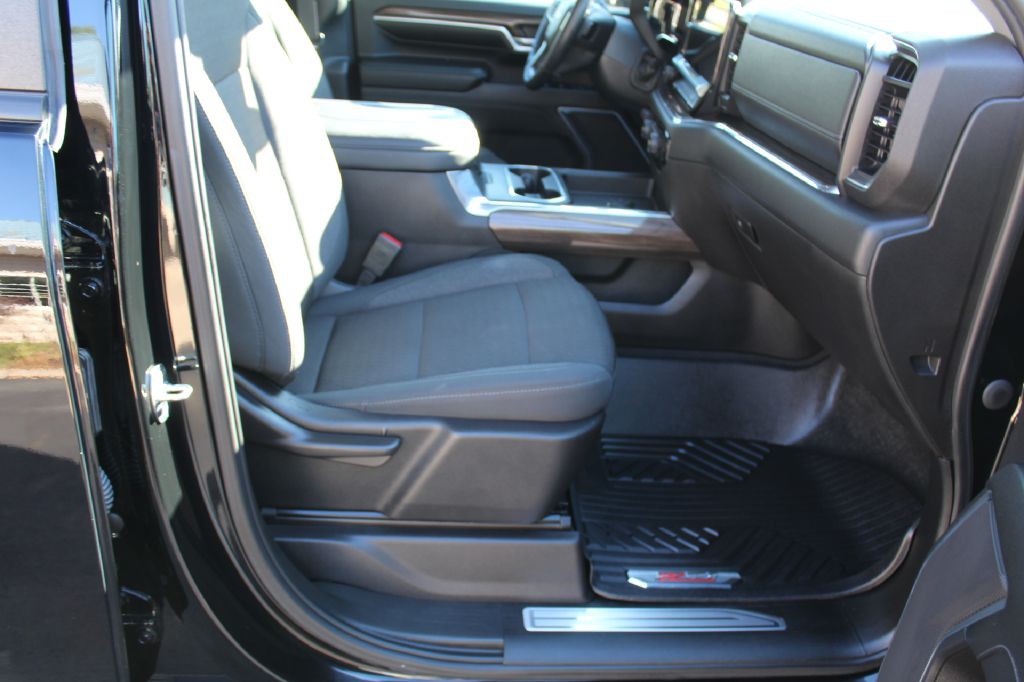 2024 Chevrolet Silverado 2500 Image 27