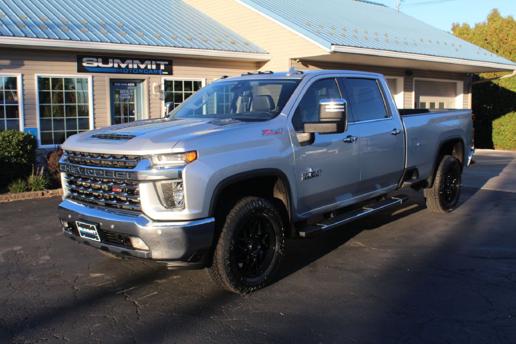2022 Chevrolet 3500 Ltz Lb Image 1