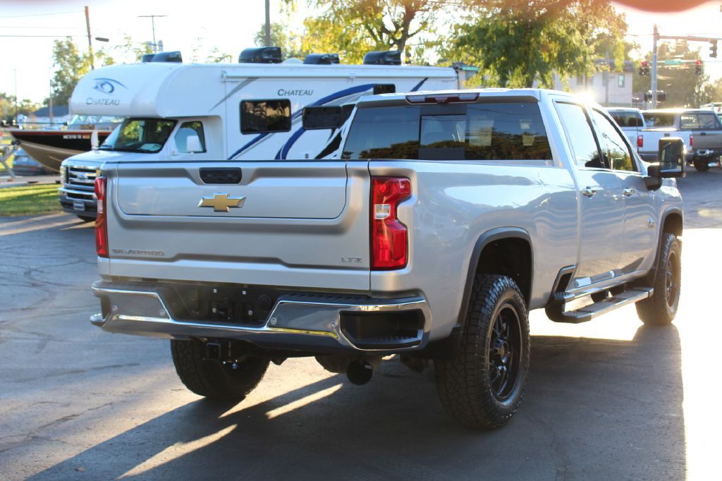 2022 Chevrolet 3500 Ltz Lb Image 6