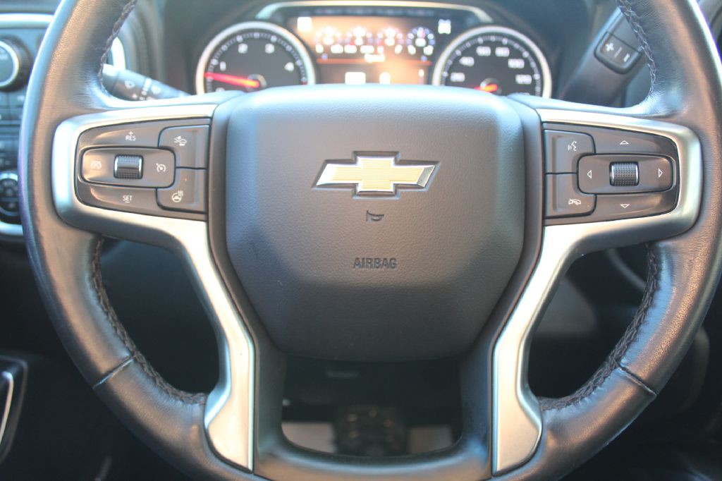 2022 Chevrolet 3500 Ltz Lb Image 15