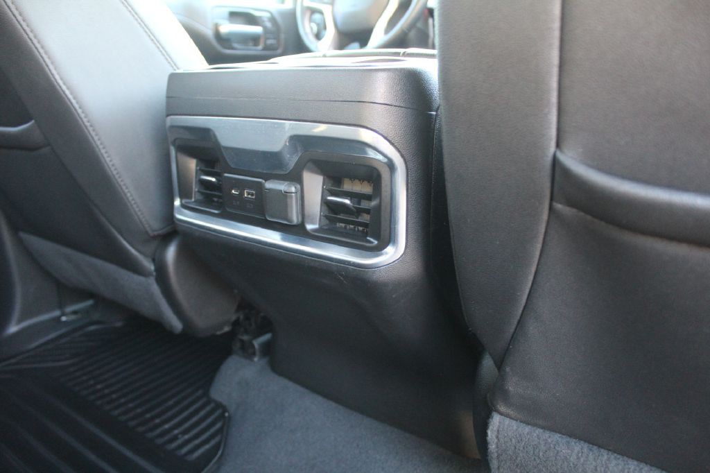 2022 Chevrolet 3500 Ltz Lb Image 27