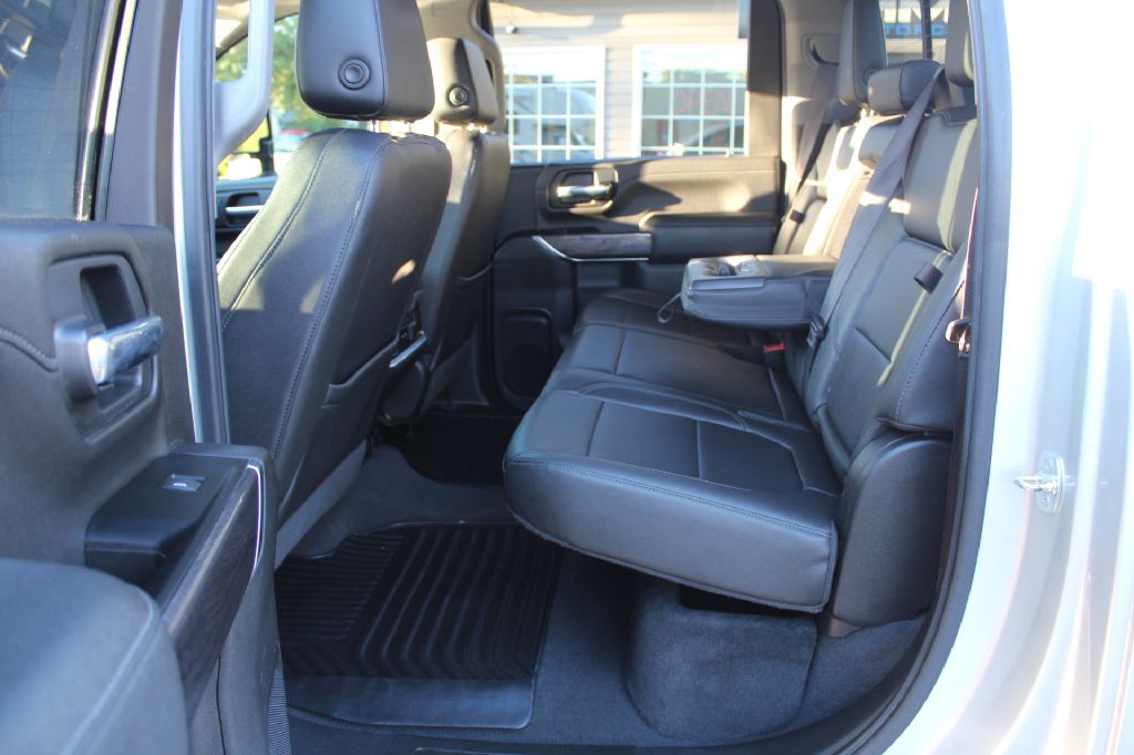 2022 Chevrolet 3500 Ltz Lb Image 29
