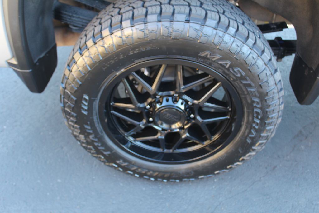 2022 Chevrolet 3500 Ltz Lb Image 35