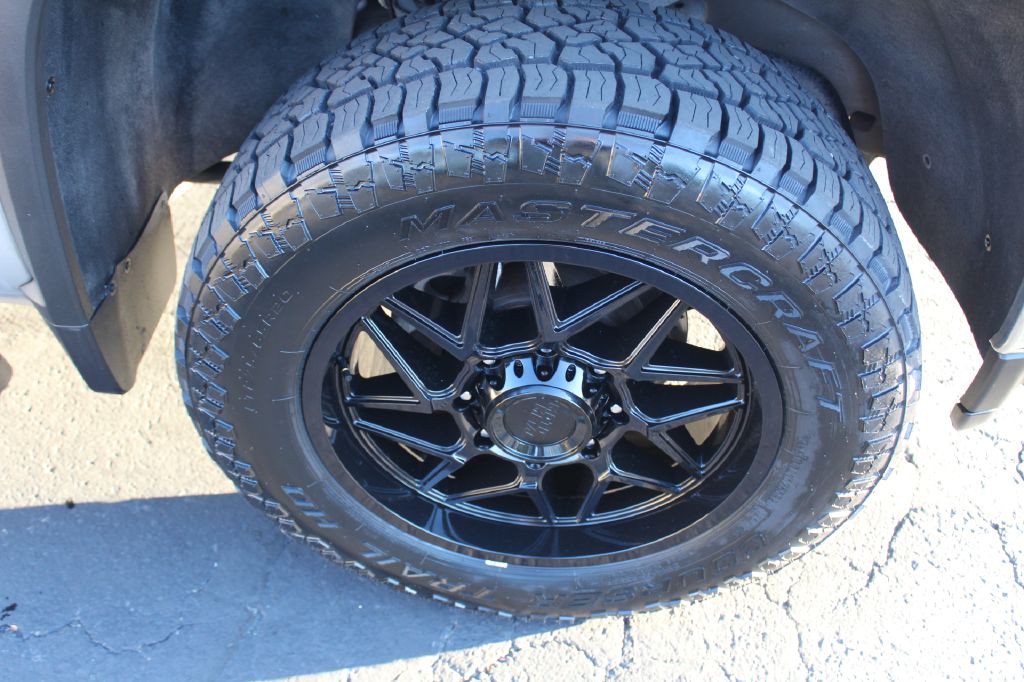 2022 Chevrolet 3500 Ltz Lb Image 36